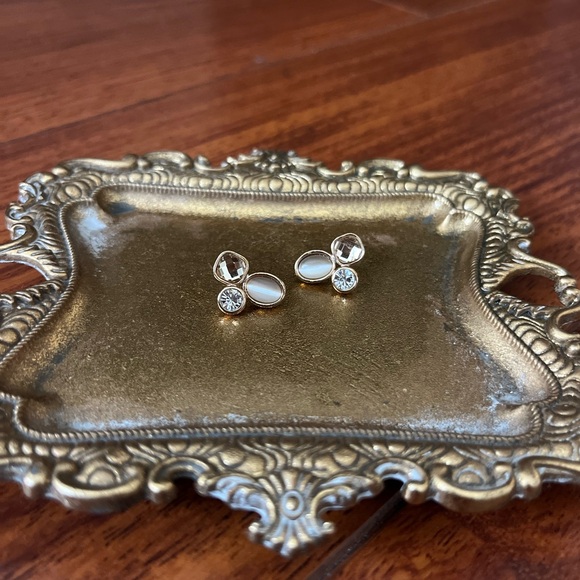 Swarovski Crystal golden studs - Picture 2 of 12